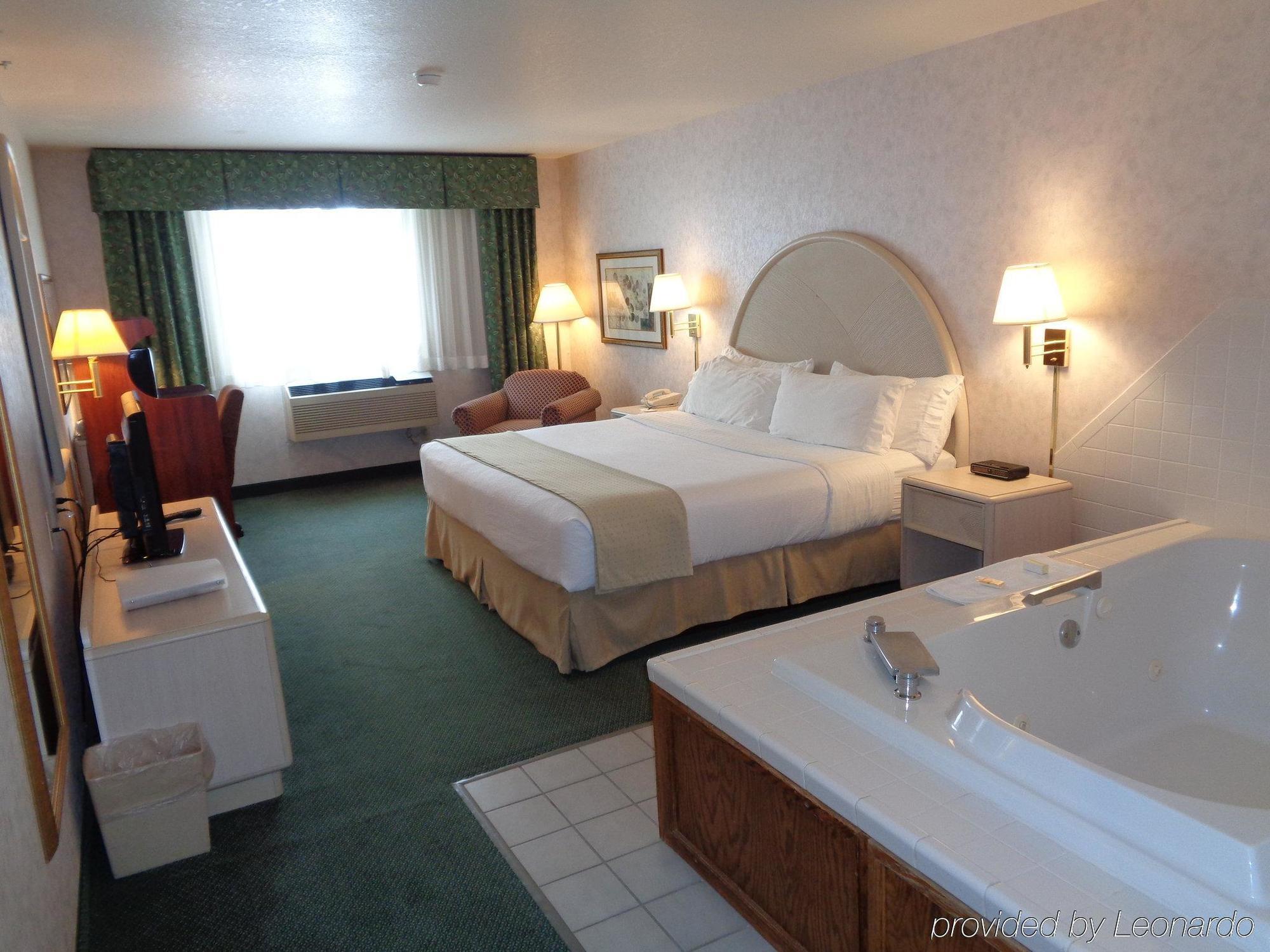 Country Inn & Suites By Radisson, Sidney, Ne ภายนอก รูปภาพ