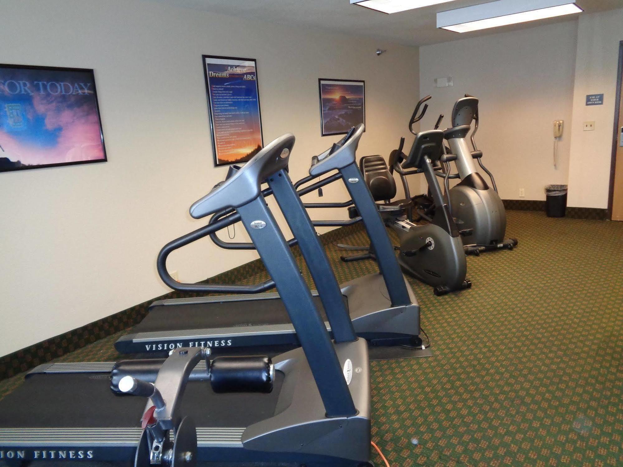 Country Inn & Suites By Radisson, Sidney, Ne ภายนอก รูปภาพ